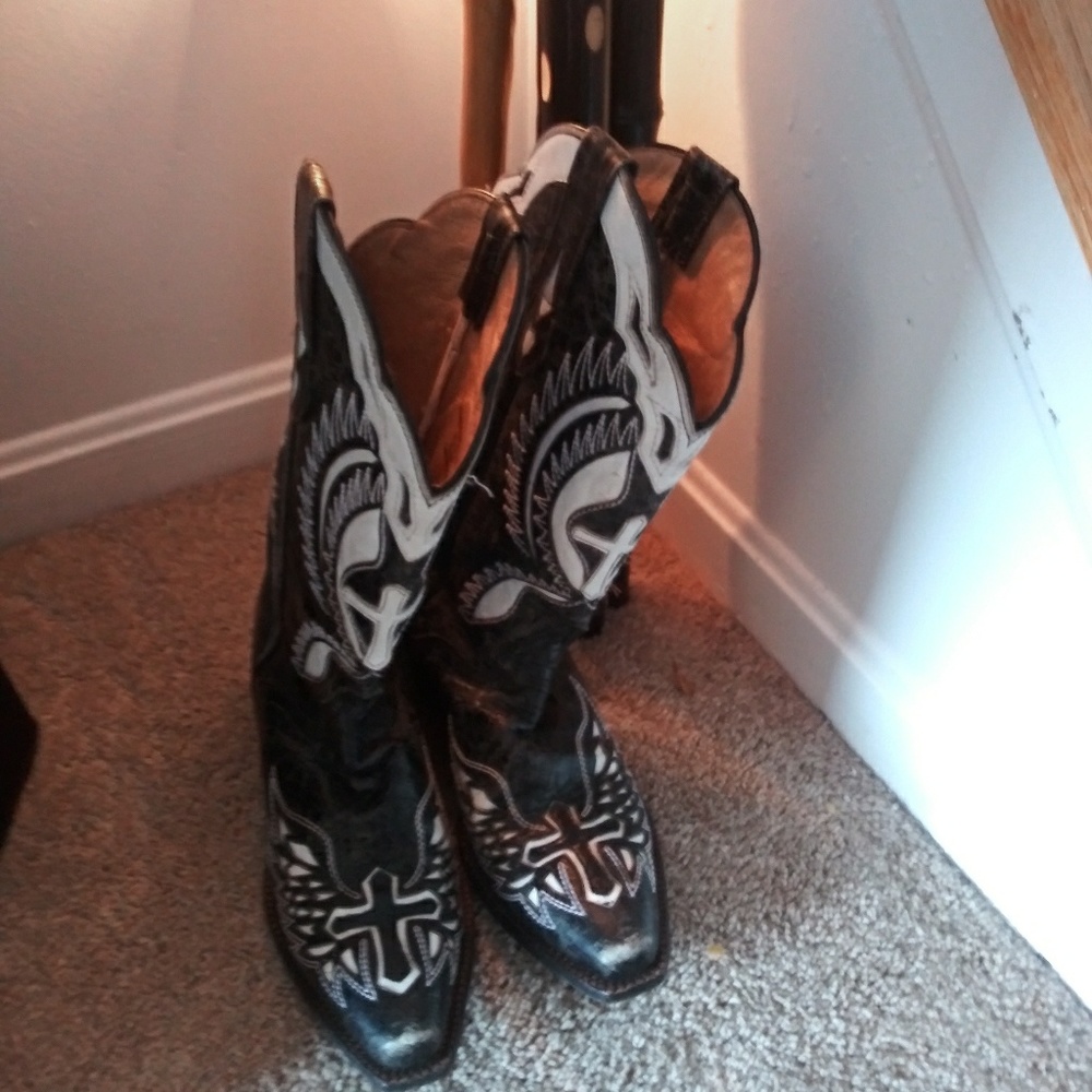 J&B dillon cowgirl boots